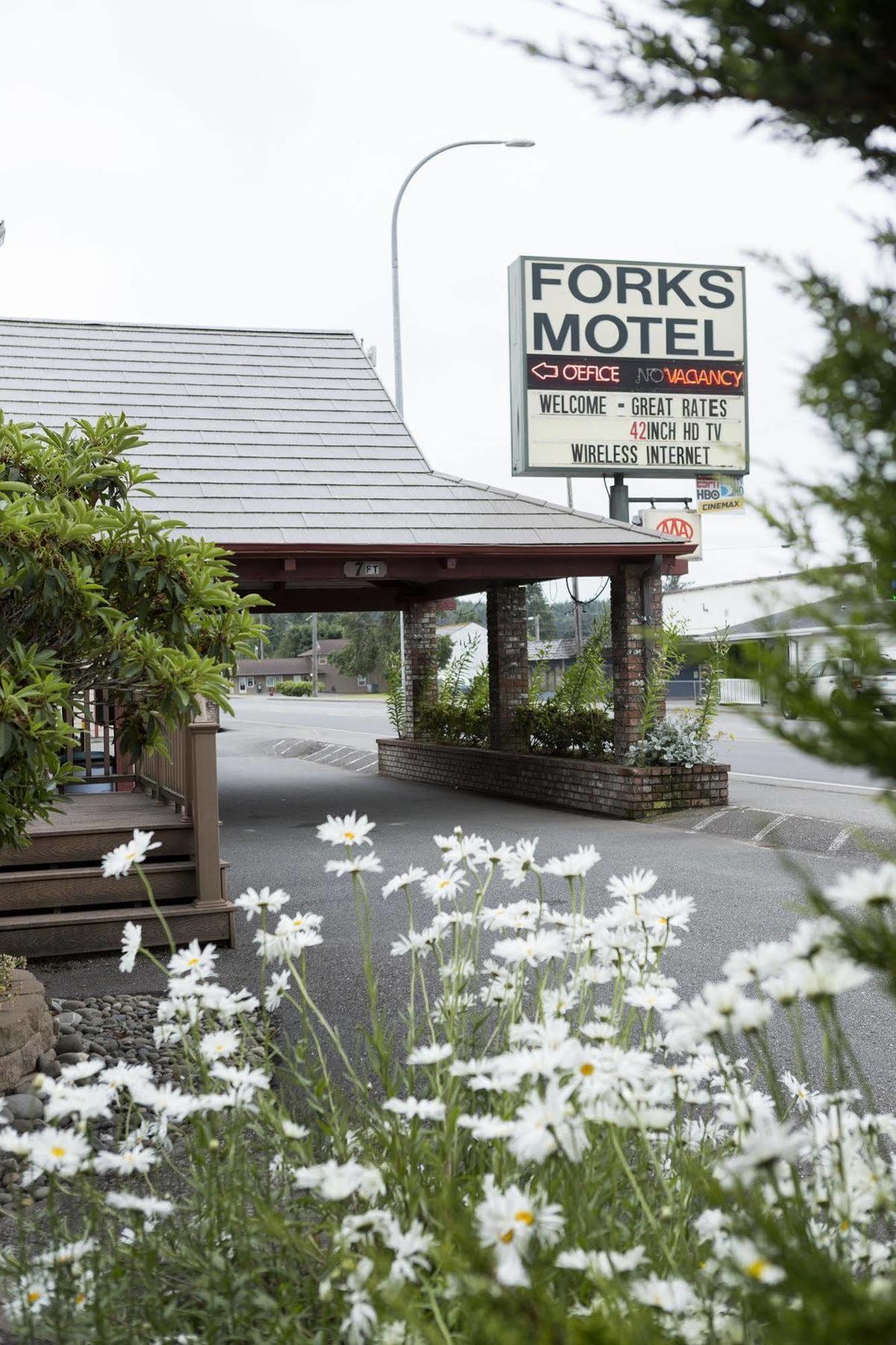 Forks Motel Buitenkant foto